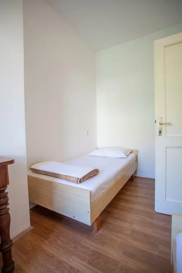 Apartment A4, Private Terrace Wi-Fi Split 0*,